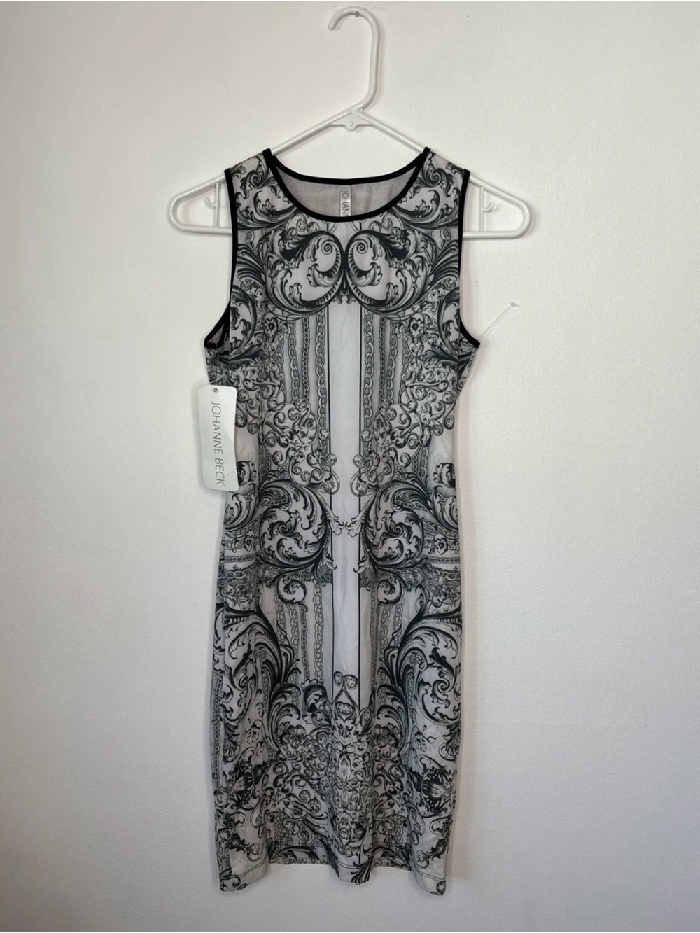 Sleeveless Black & White Midi Dress